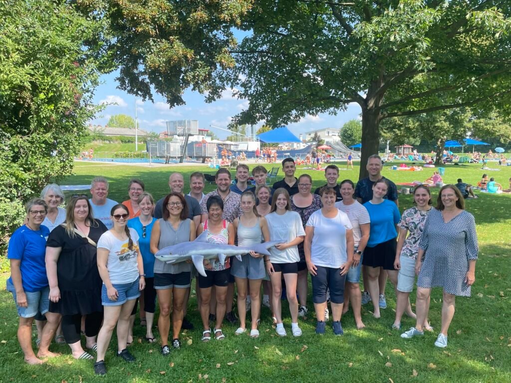 Das Gruppenfoto vom Kompletten Vorstand und Geschäftsstelle des Vereins, das sogenannte Gründerfoto